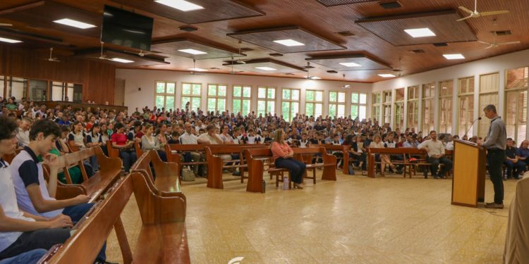 Nuevo año lectivo 2025: Las escuelas de Fernheim iniciaron este lunes sus actividades