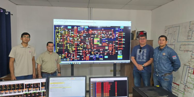 Presidente de la ANDE inspecciona el sistema eléctrico del Chaco Presidente de la ANDE inspecciona el sistema eléctrico del Chaco