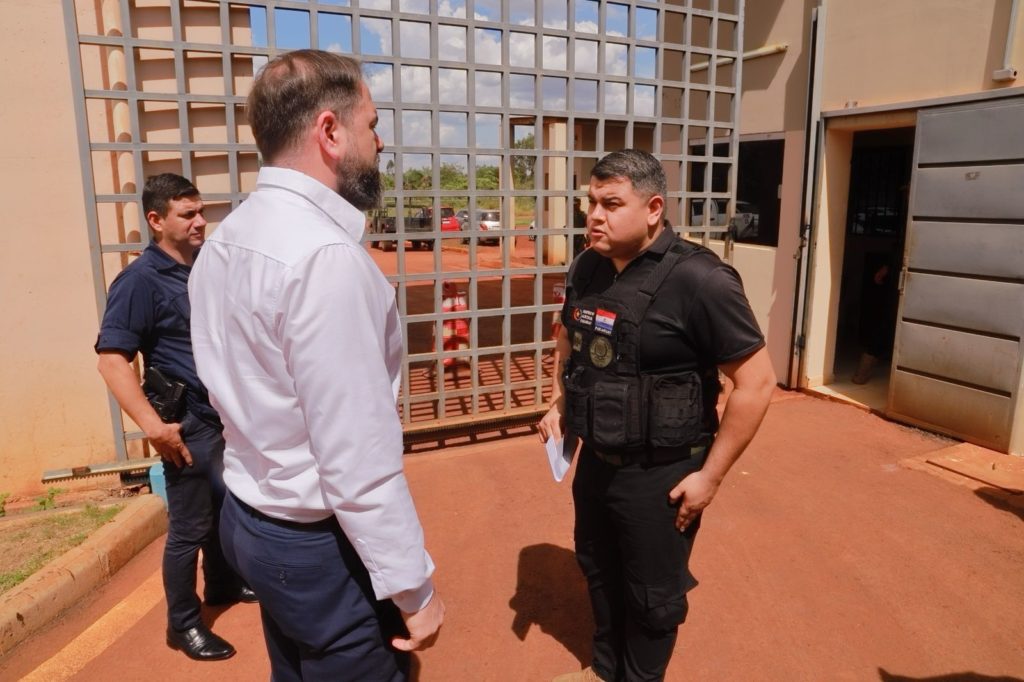 Ministro Nicora detalla la reinserción laboral en el nuevo Centro Penitenciario de Minga Guazú