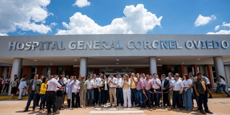 Inauguran el Hospital General de Coronel Oviedo, el mayor centro de alta complejidad del interior