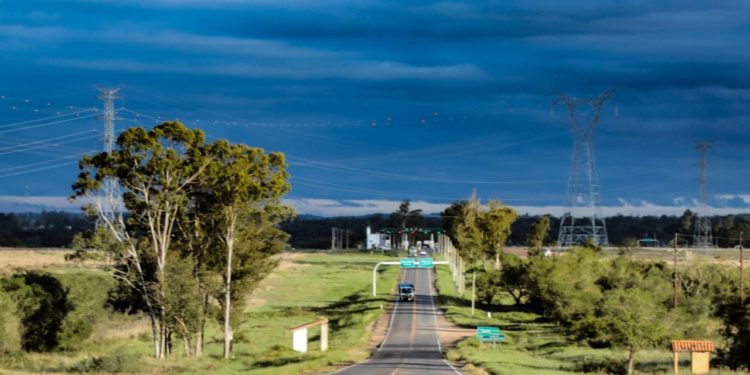 Ambiente caluroso, húmedo y con probabilidad de chaparrones con tormentas eléctricas Ambiente caluroso, húmedo y con probabilidad de chaparrones con tormentas eléctricas
