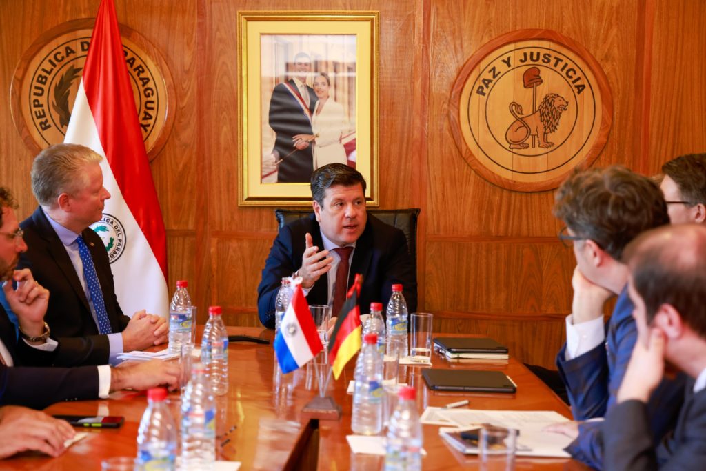 El Gobierno alienta a empresarios alemanes a invertir en «cinco sectores clave” en el Paraguay