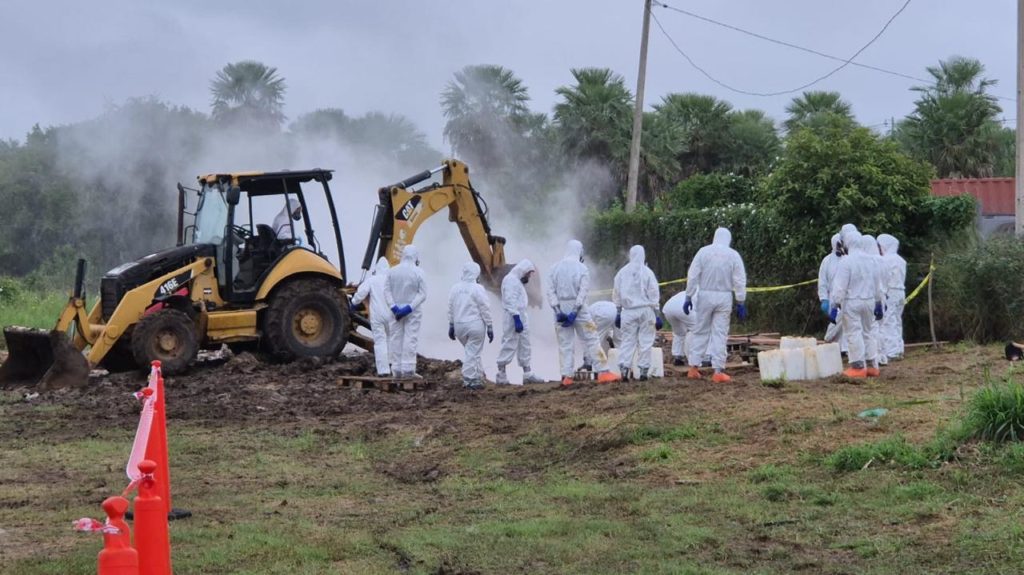 Ejecutan en Chaco’i la disposición final de precursores de drogas bajo estricto protocolo de seguridad Ejecutan en Chaco’i la disposición final de precursores de drogas bajo estricto protocolo de seguridad
