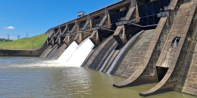 Paraguay frente al riesgo de un apagón energético: ¿Cuál sería la mejor opción?