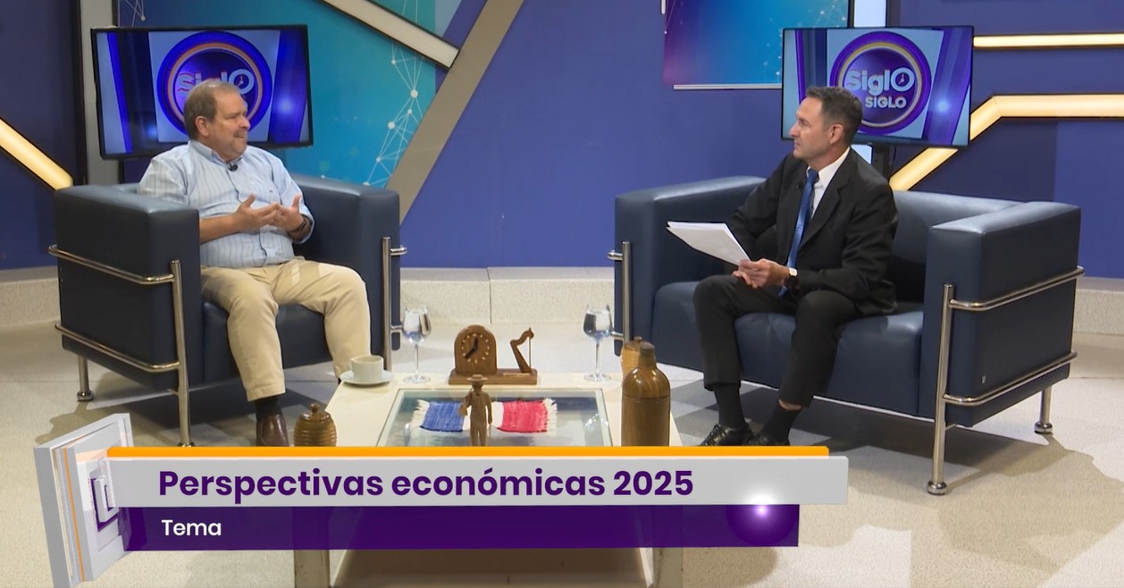 Siglo a Siglo analiza las perspectivas económicas del 2025