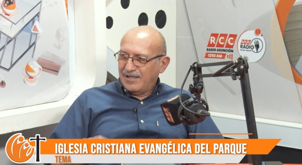 Humberto Laurino: De una historia familiar marcada por la fe a una vida dedicada a Cristo Humberto Laurino: De una historia familiar marcada por la fe a una vida dedicada a Cristo