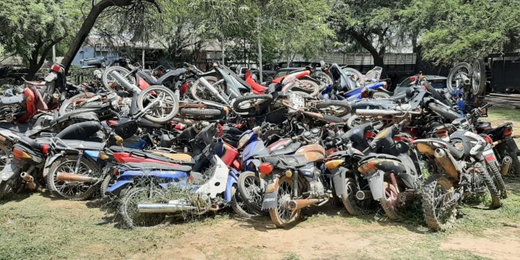 Ultimátum para motocicletas abandonadas en corralón de Filadelfia si no son retiradas