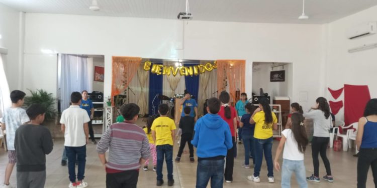 OANSA Paraguay llega a Luque para fortalecer la fe de niños y adolescentes