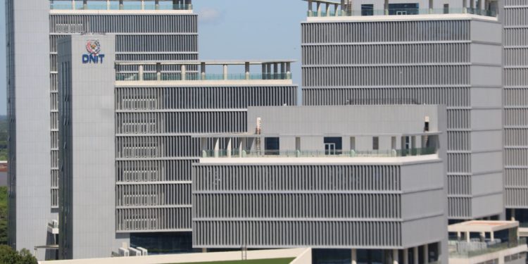 La DNIT logra un aumento de recaudaciones de 44 millones de dólares en abril último