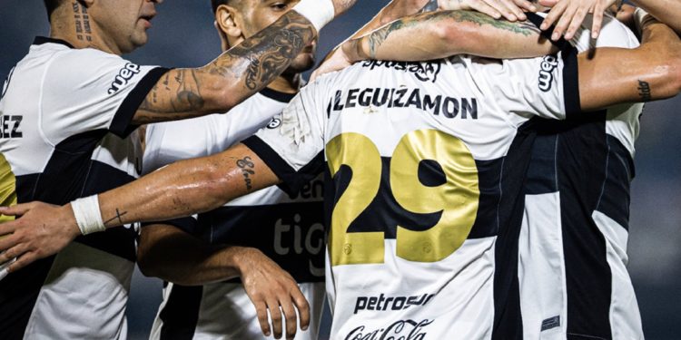 Más salidas en puerta: Olimpia revisa contratos tras la salida de Benedetto