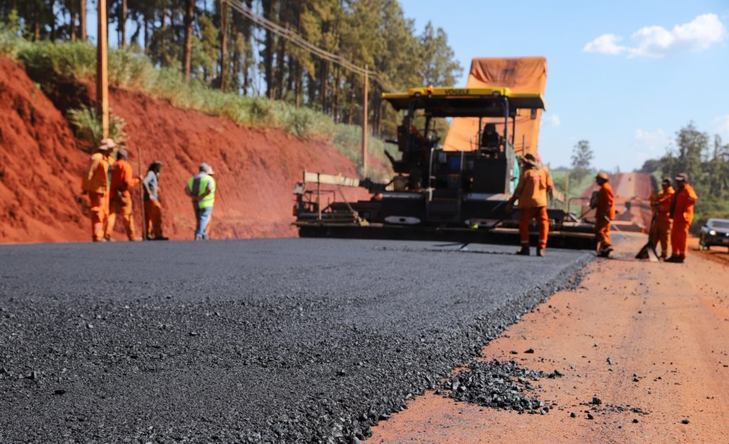 Japón otorga crédito de USD 240 millones para el Corredor Suroeste Japón otorga crédito de USD 240 millones para el Corredor Suroeste