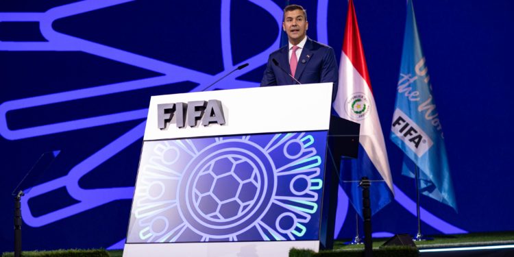Paraguay se convierte en el epicentro del fútbol mundial con la realización del 75° Congreso de la FIFA Paraguay se convierte en el epicentro del fútbol mundial con la realización del 75° Congreso de la FIFA