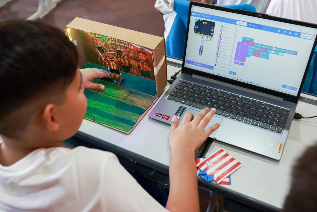 Paraguay es piloto del programa educativo digital de la FIFA con el taller “Defensores del Arco”