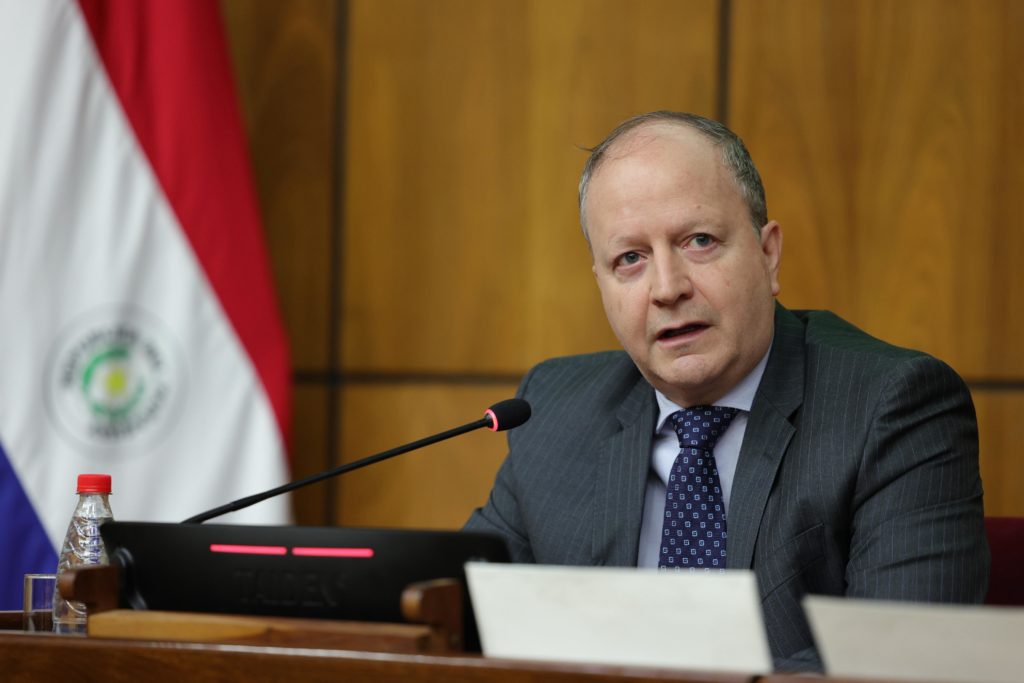 MEF cuestiona pésimo servicio del transporte público y aboga por cortar el subsidio al sector