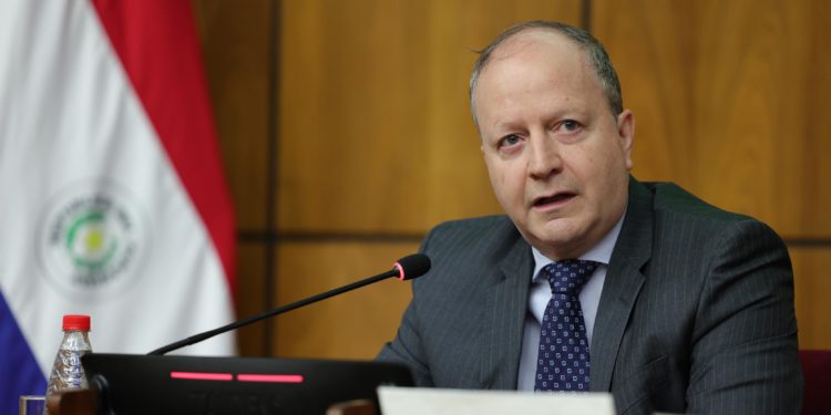 MEF cuestiona pésimo servicio del transporte público y aboga por cortar el subsidio al sector