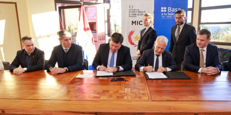 Alianza público-privada para facilitar la bancarización de las empresas Alianza público-privada para facilitar la bancarización de las empresas