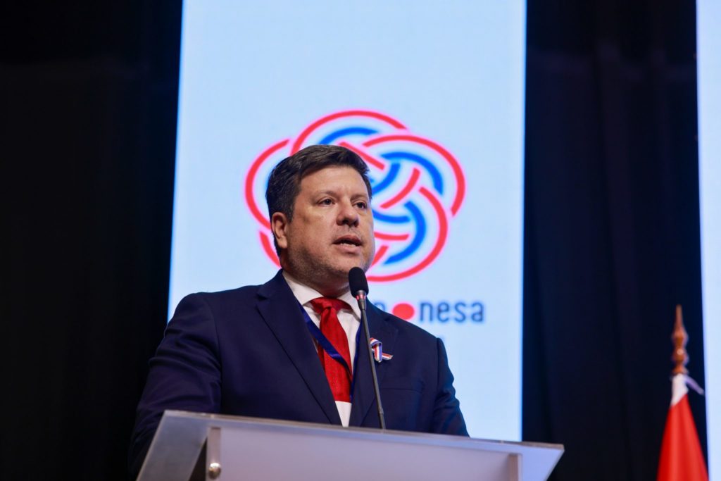 Paraguay determinado a usar su excedente energético para desarrollarse y crear empleo