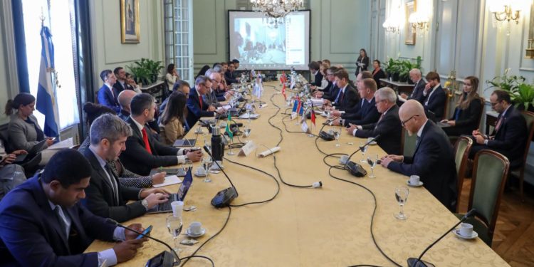 Avanzan las negociaciones sobre el acuerdo de libre comercio entre el Mercosur y EFTA Avanzan las negociaciones sobre el acuerdo de libre comercio entre el Mercosur y EFTA