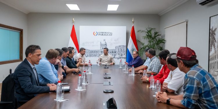 Cañicultores levantan medidas de fuerza con promesa de inversiones del Gobierno en Troche