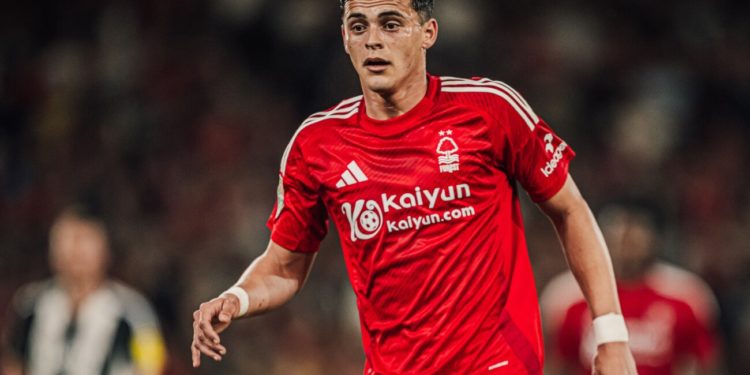 Ramón Sosa rompe el silencio y reafirma su continuidad en la Premier League