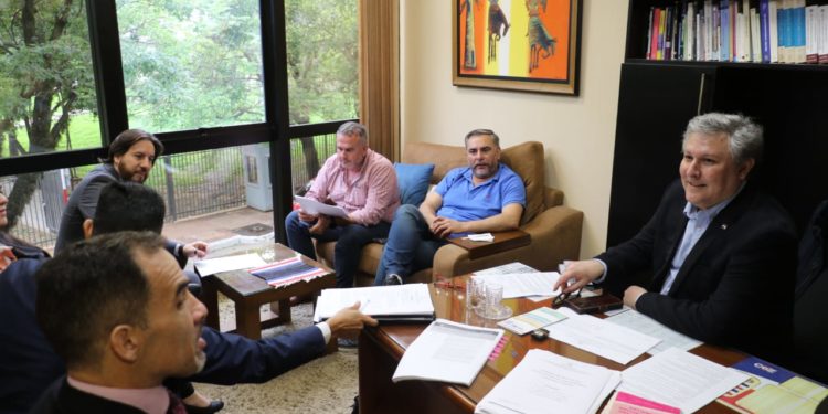 Aconsejan aprobar proyecto de ley sobre “uso recreativo” de la marihuana que podría ser peligroso