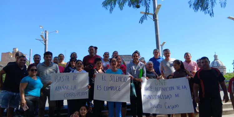 Puerto Casado sin acceso a fondos públicos: actual intendente denuncia bloqueo institucional del BNF Puerto Casado sin acceso a fondos públicos: actual intendente denuncia bloqueo institucional del BNF