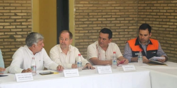 MOPC invertirá G. 40.000 millones para restablecer la conectividad vial en el Chaco tras las lluvias MOPC invertirá G. 40.000 millones para restablecer la conectividad vial en el Chaco tras las lluvias