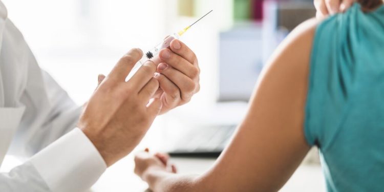 Aumentan los casos de influenza A H1N1 en Paraguay: instan a vacunarse y extremar cuidados