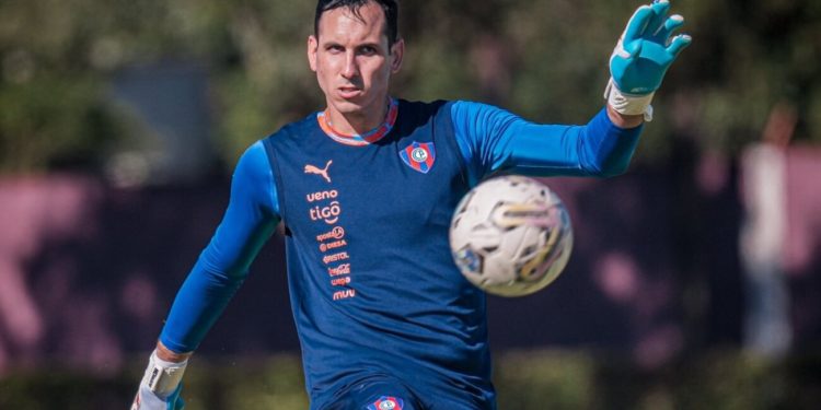 “Gatito” Fernández dijo sí a la oferta del Brasileirao y ahora Cerro Porteño define su salida “Gatito” Fernández dijo sí a la oferta del Brasileirao y ahora Cerro Porteño define su salida