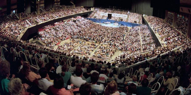 Franklin Graham regresa a Londres con un mensaje de esperanza eterna Franklin Graham regresa a Londres con un mensaje de esperanza eterna