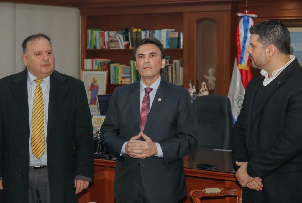 Inician procesos de intervención en las municipalidades de Asunción y Ciudad del Este