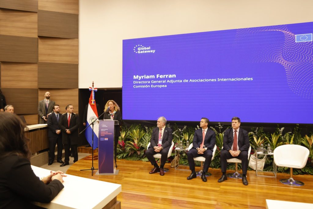 Peña presenta a Paraguay como “potencia regional sostenible” para las inversiones