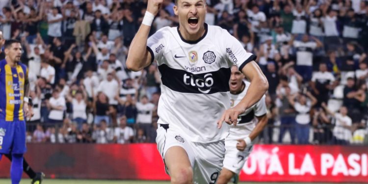 Facundo Bruera, el delantero que Olimpia quiere volver a tener en casa Facundo Bruera, el delantero que Olimpia quiere volver a tener en casa