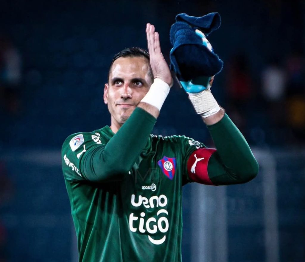 Cerro Porteño retiene a “Gatito” Fernández a pesar de la oferta del Juventude