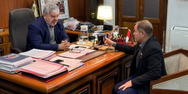 Gobernador de Boquerón y ministro del Interior acuerdan medidas tras incendio en comisaría de Filadelfia