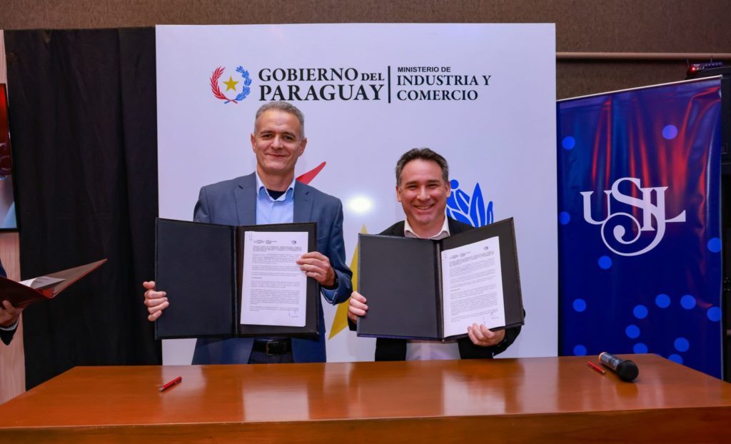 Alianza con universidades para impulsar el emprendedurismo juvenil Alianza con universidades para impulsar el emprendedurismo juvenil