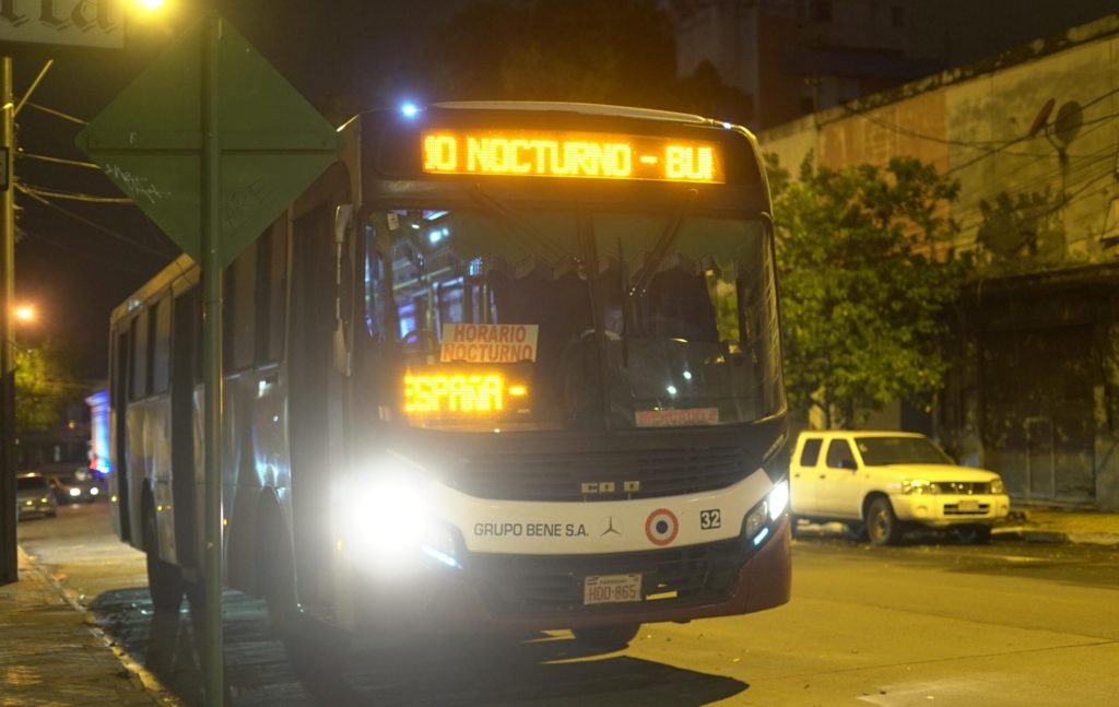 Siete empresas compiten por operar el servicio nocturno Red Búho