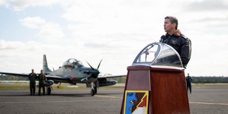 Los Súper Tucano para enfrentar el narcotráfico y el crimen organizado, asegura el Presidente