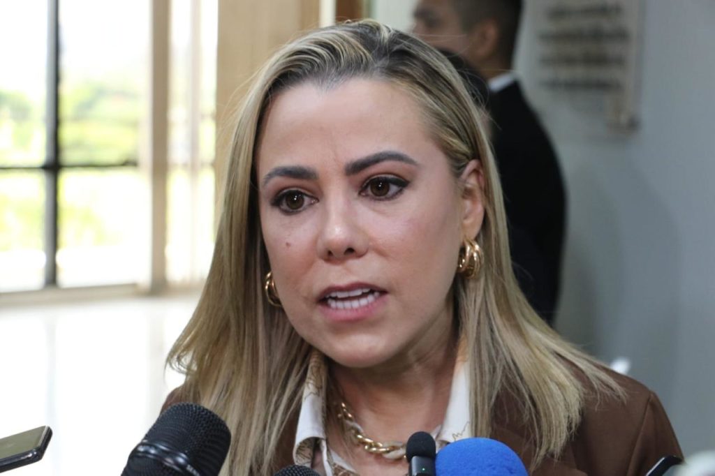 Lizarella Valiente plantea una educación sexual basada en valores y prevención