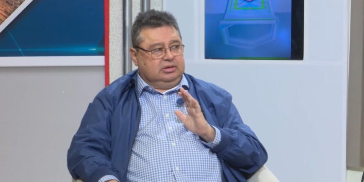 Gustavo Leite valora señales de Santiago Peña en foro internacional y apunta a “tibios” en el gobierno Gustavo Leite valora señales de Santiago Peña en foro internacional y apunta a “tibios” en el gobierno