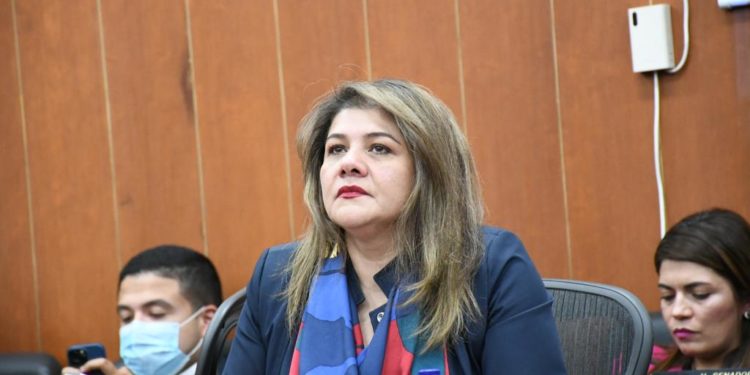 Atentado contra el senador Miguel Uribe genera rechazo en el Congreso colombiano y piden oración Atentado contra el senador Miguel Uribe genera rechazo en el Congreso colombiano y piden oración