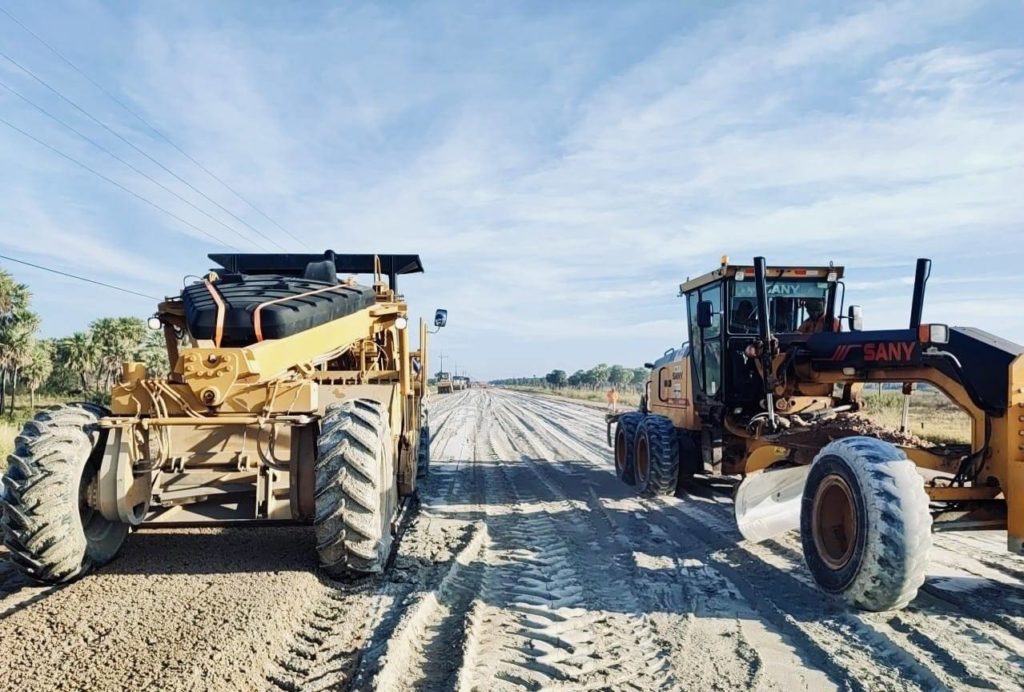 Obras en ruta PY12 avanzan con fuerza en el Chaco: 61% de ejecución en el Lote 3
