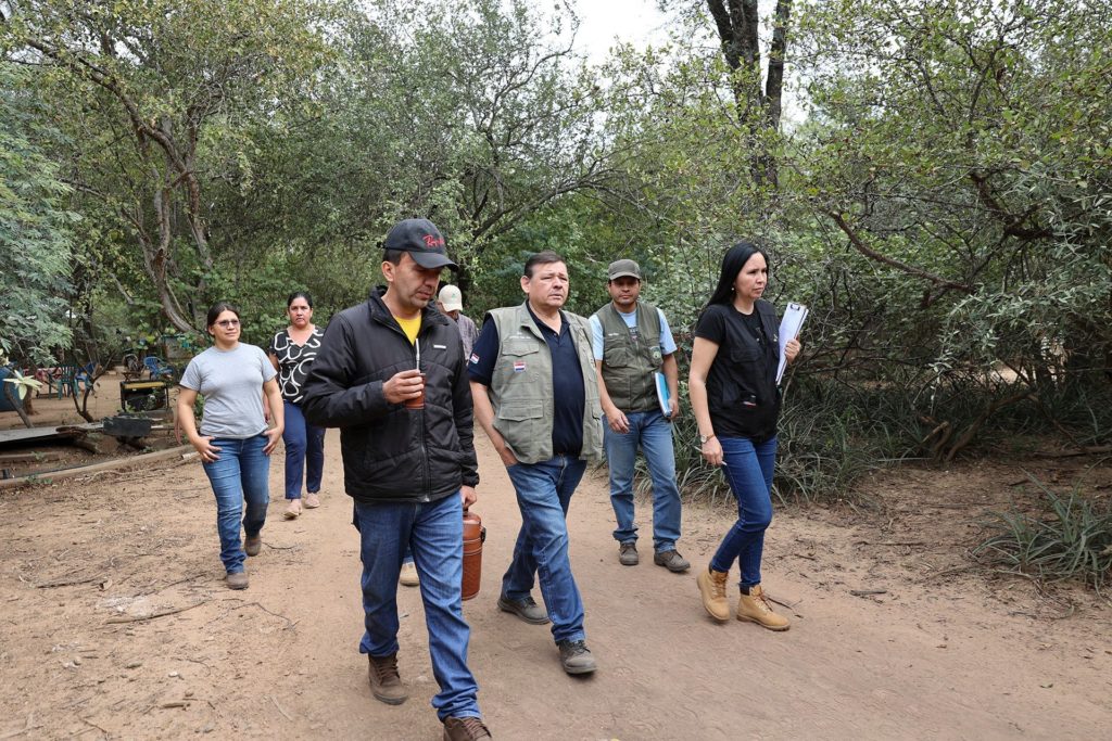 Unos 50 inversionistas del Chaco recibirán su título de propiedad antes de fin de año, anuncia el presidente del INDERT