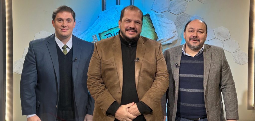 Este domingo por RCC: crisis energética, formalización de matrimonios, y la regularización de oficinas del Registro Civil