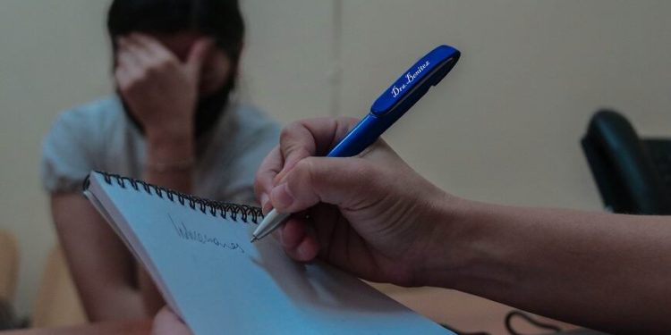 Línea 155 de salud mental atendió más de 2.200 crisis en su primer mes Línea 155 de salud mental atendió más de 2.200 crisis en su primer mes