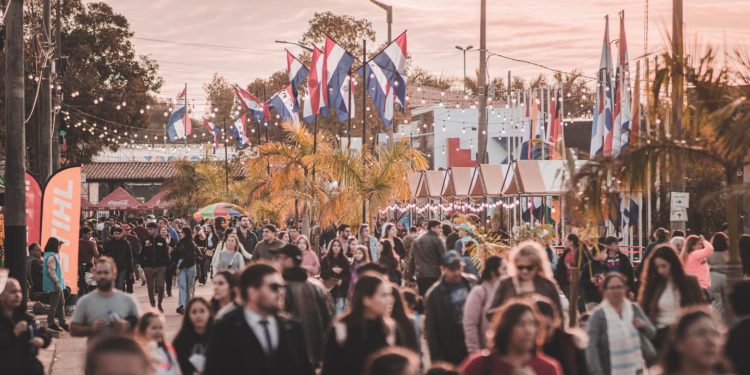 Gobernador de Boquerón defiende participación en la Expo de Roque Alonso Gobernador de Boquerón defiende participación en la Expo de Roque Alonso