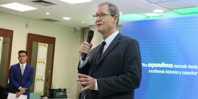 Presidente de Fecoprod analiza los aportes esenciales del cooperativismo en el Paraguay