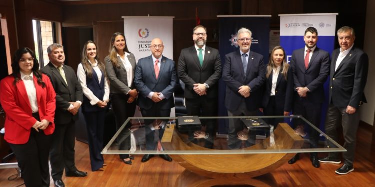 Incentivan futuros cambios en el sistema penitenciario: Justicia y la UIP impulsan alianza para la reinserción social Incentivan futuros cambios en el sistema penitenciario: Justicia y la UIP impulsan alianza para la reinserción social