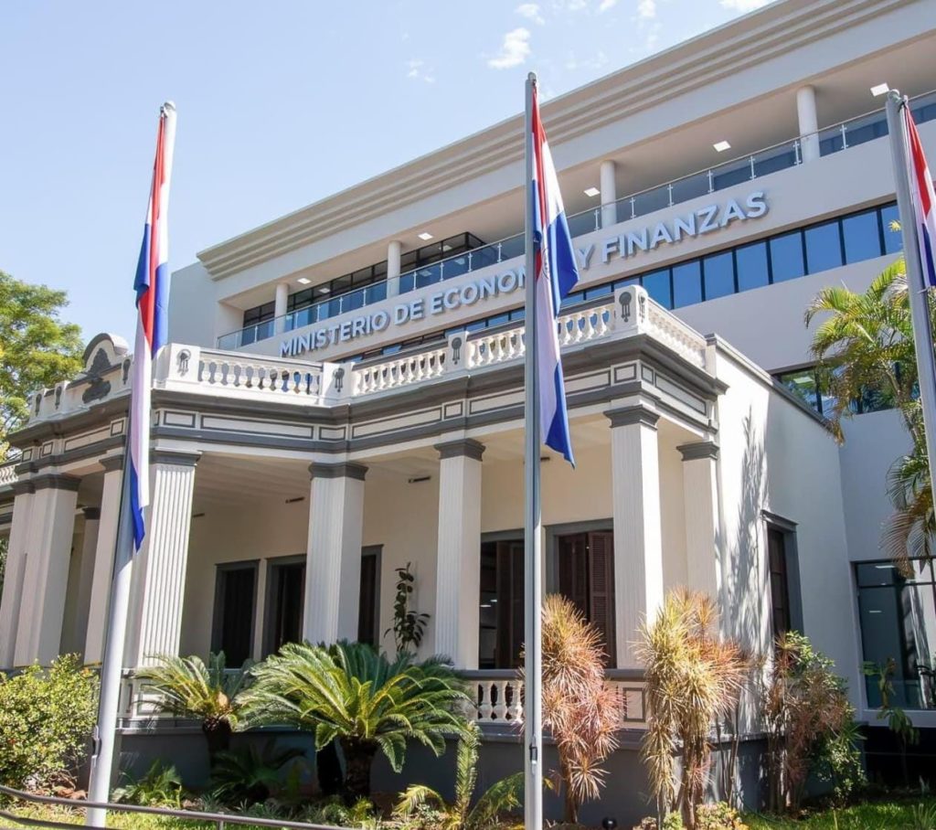 Gasto Social llega a G. 17 billones en primer semestre, con el fortalecimiento de “Hambre Cero” Gasto Social llega a G. 17 billones en primer semestre, con el fortalecimiento de “Hambre Cero”