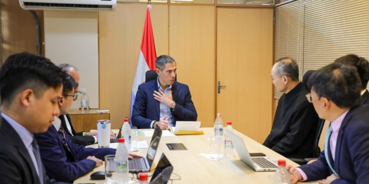 Informan sobre avances en la instalación de una ensambladora de buses eléctricos en Paraguay Informan sobre avances en la instalación de una ensambladora de buses eléctricos en Paraguay